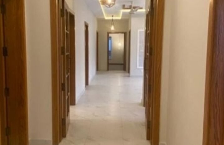 One kanal House for sale in Dha phase 2